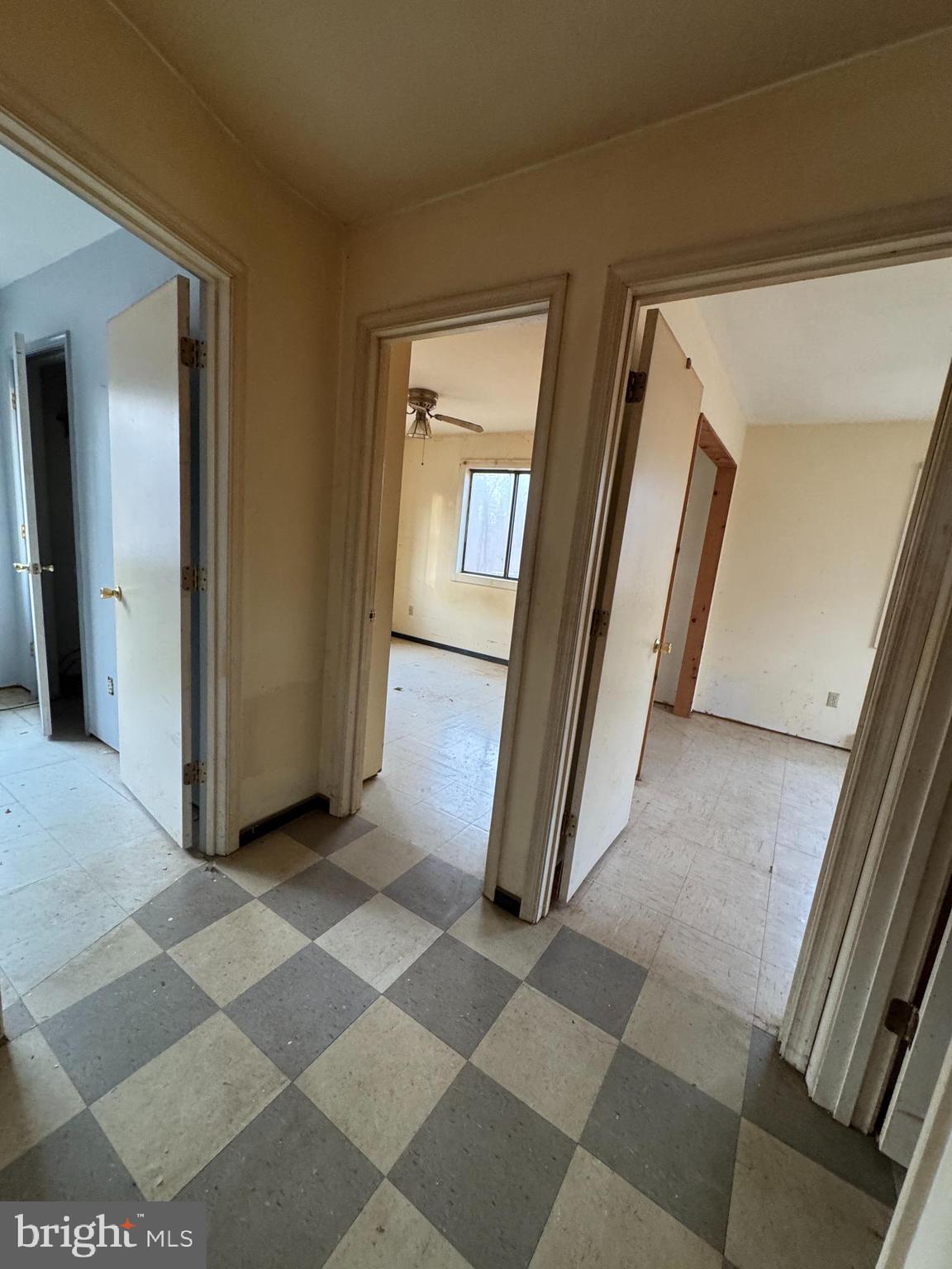 PINE HARBOUR - Residential