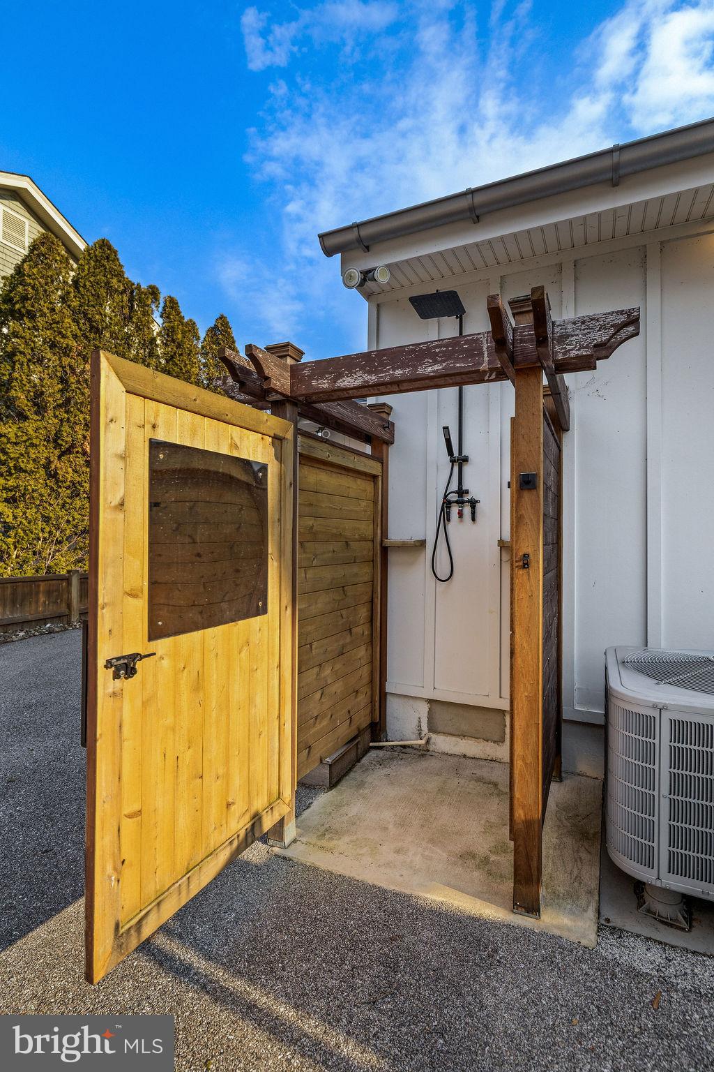 BAY RIDGE - Residential