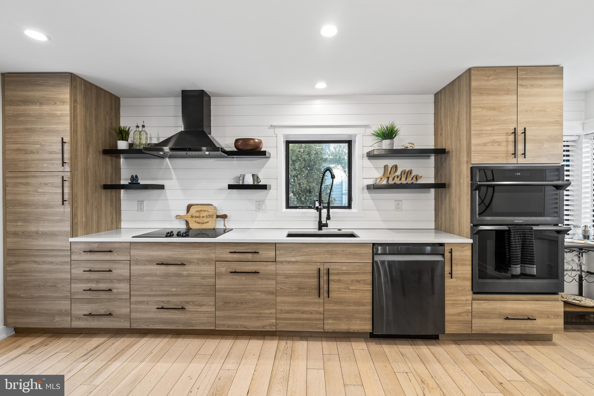 BAY RIDGE - Residential