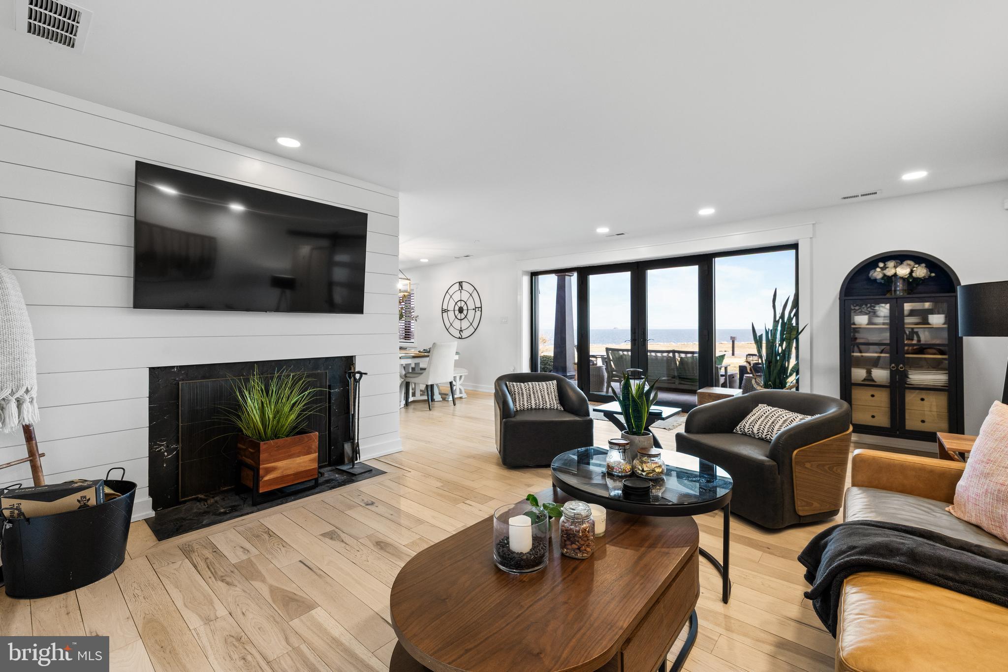 BAY RIDGE - Residential