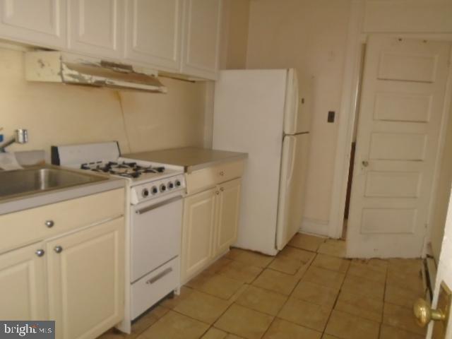 EDMONDSON VIILLAGE - Residential