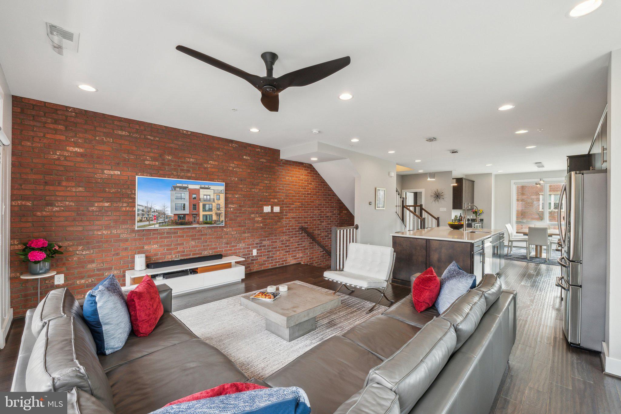 289 KEPLER DRIVE