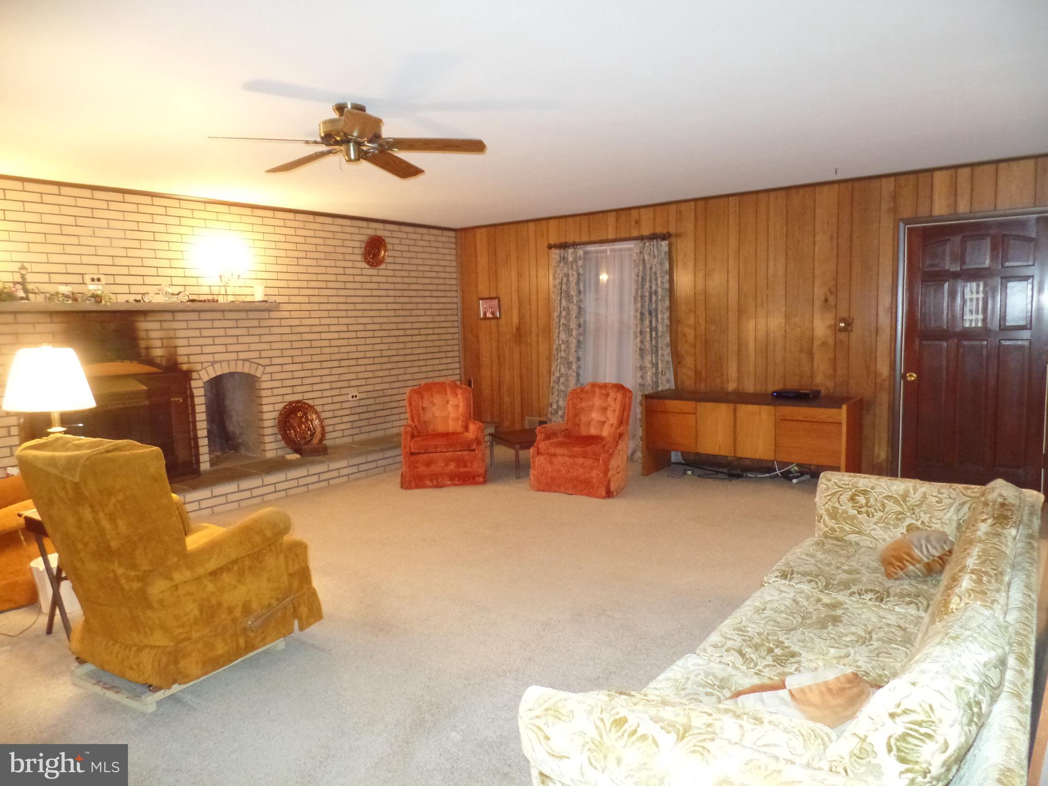 DUNN LORING GARDENS - Residential