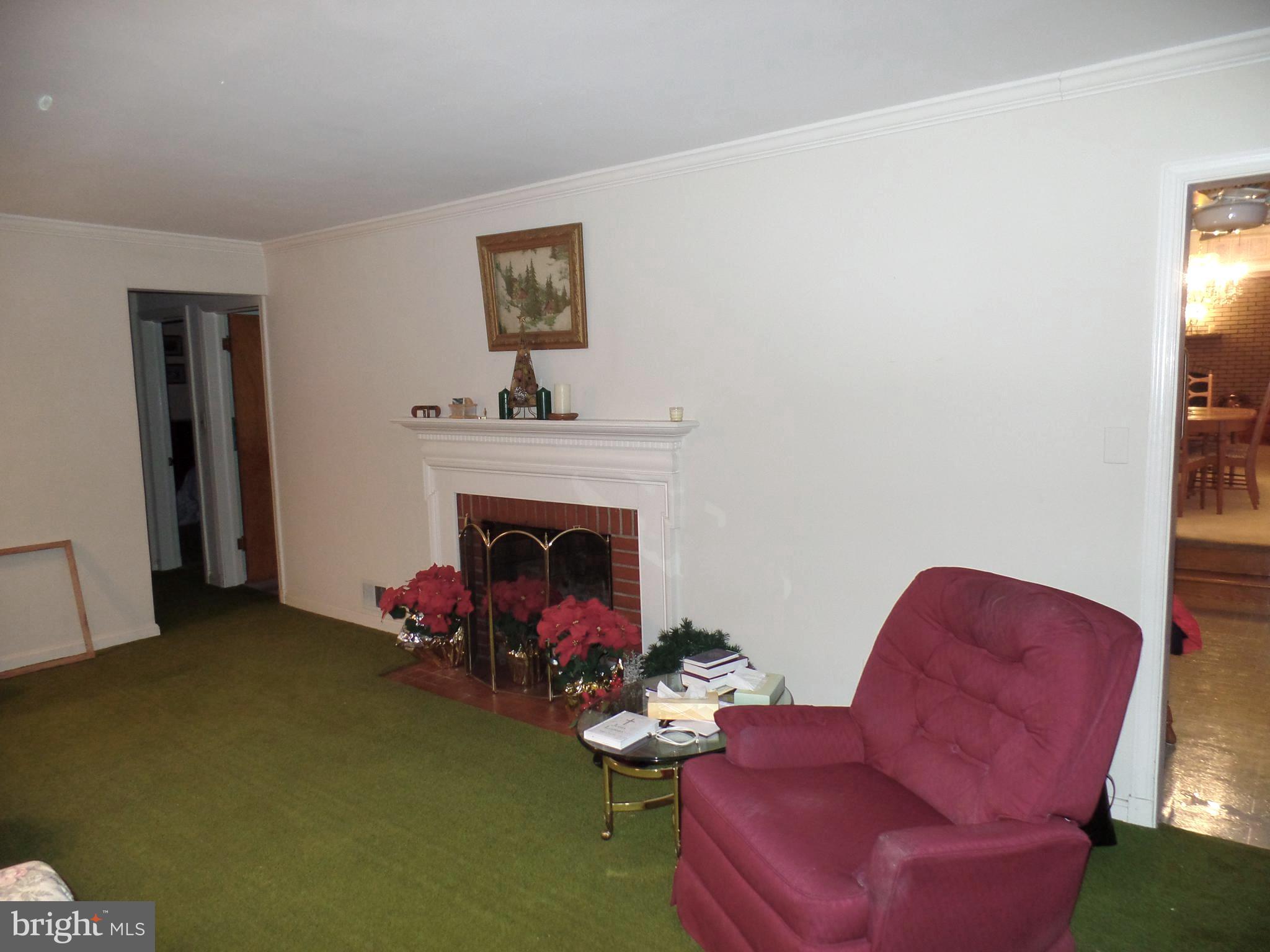 DUNN LORING GARDENS - Residential