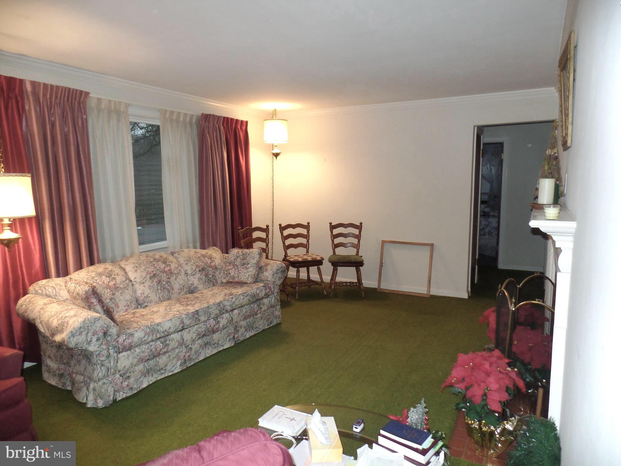 DUNN LORING GARDENS - Residential