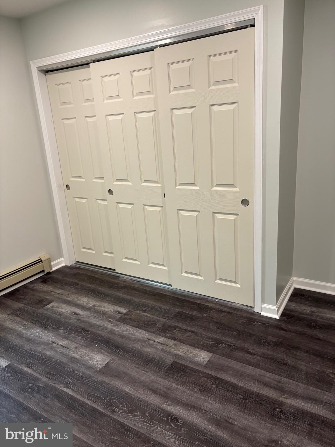 FEASTERVILLE - Residential