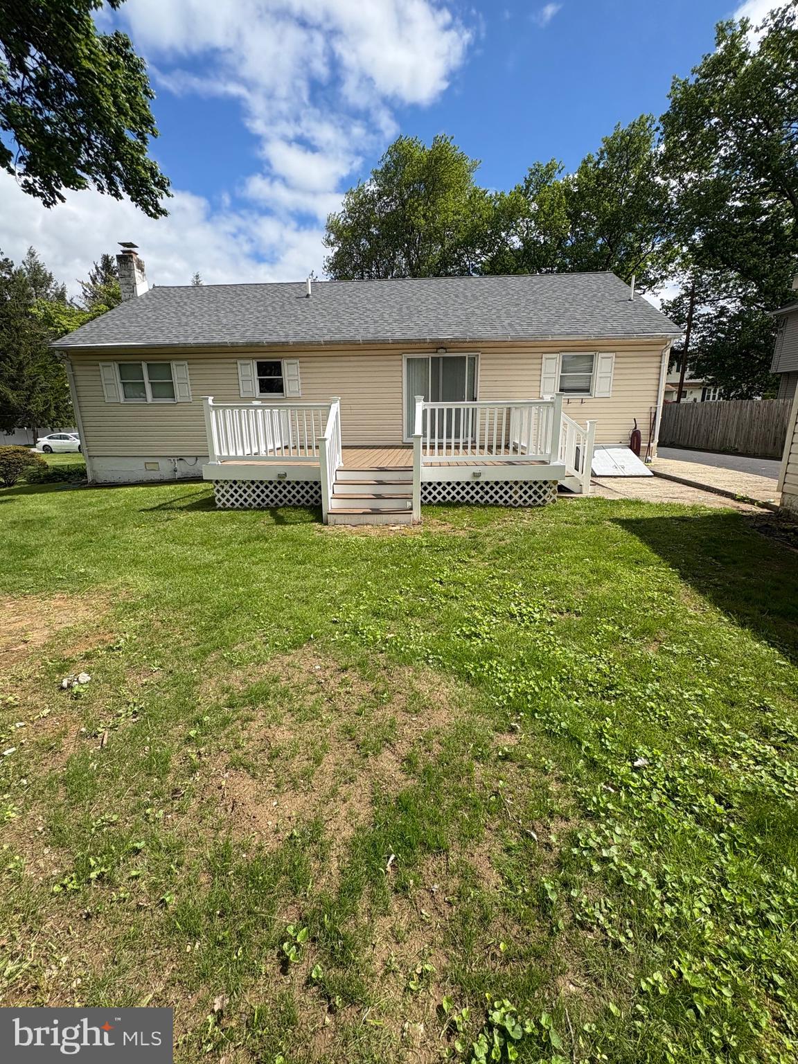 FEASTERVILLE - Residential