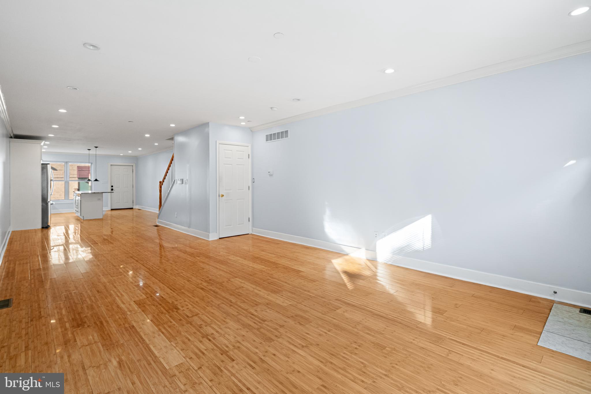 POINT BREEZE - Residential Lease