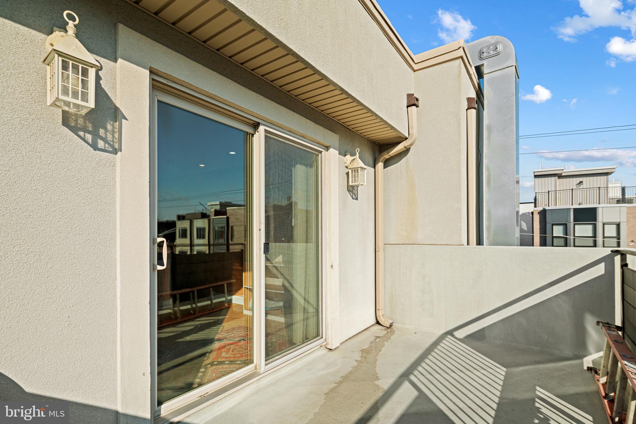 POINT BREEZE - Residential Lease