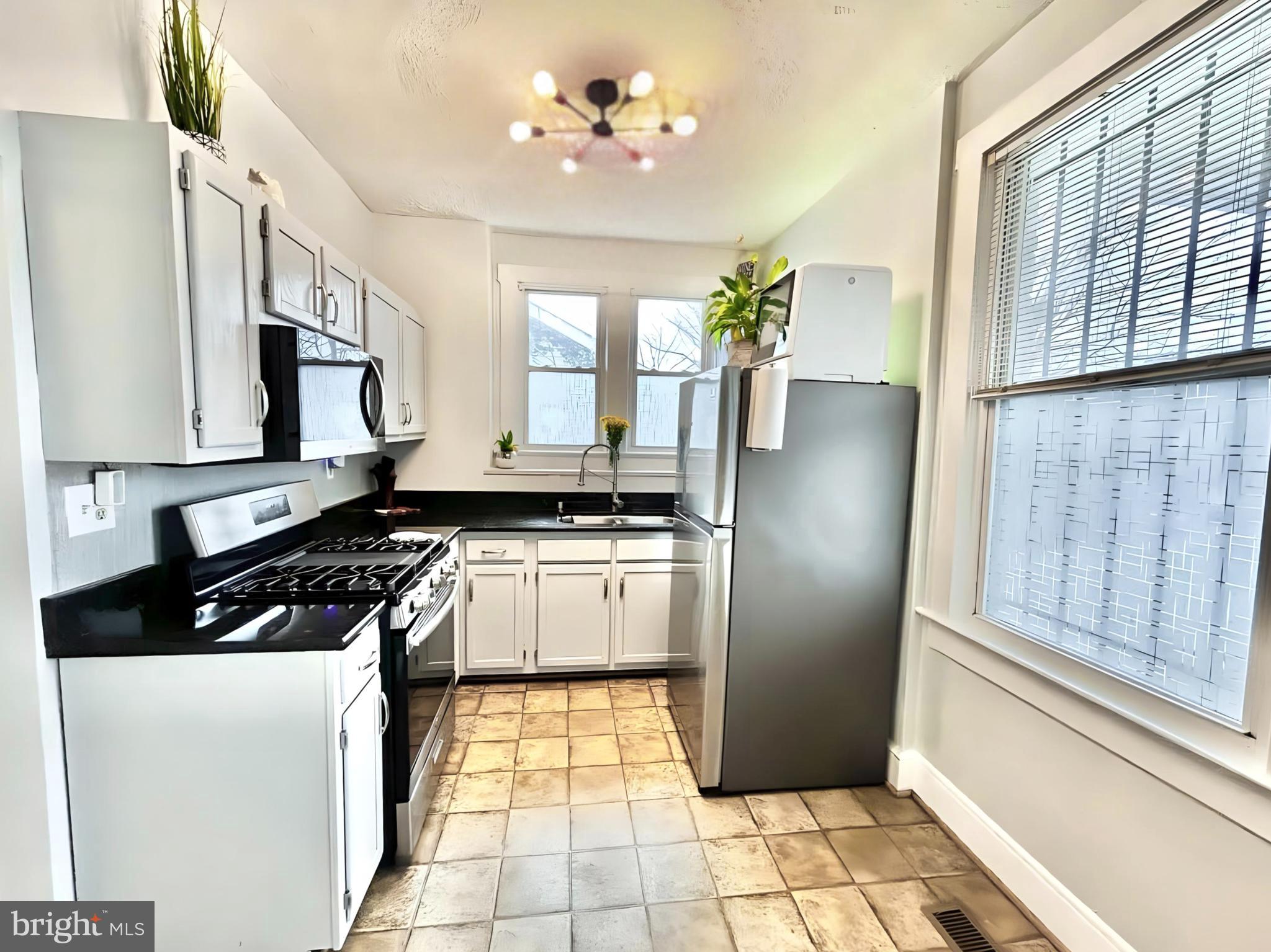 BRADBURY HEIGHTS - Residential