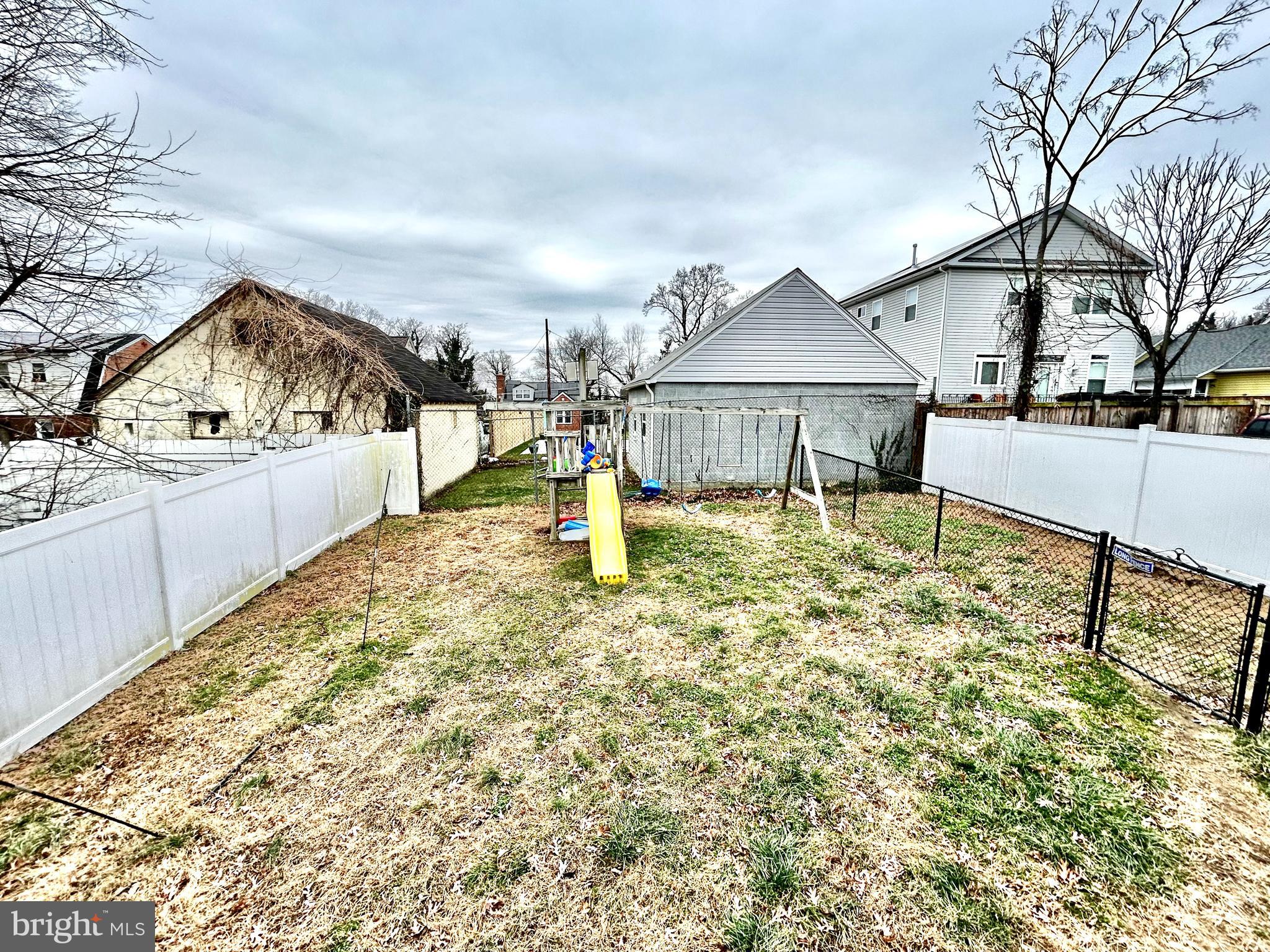 BRADBURY HEIGHTS - Residential