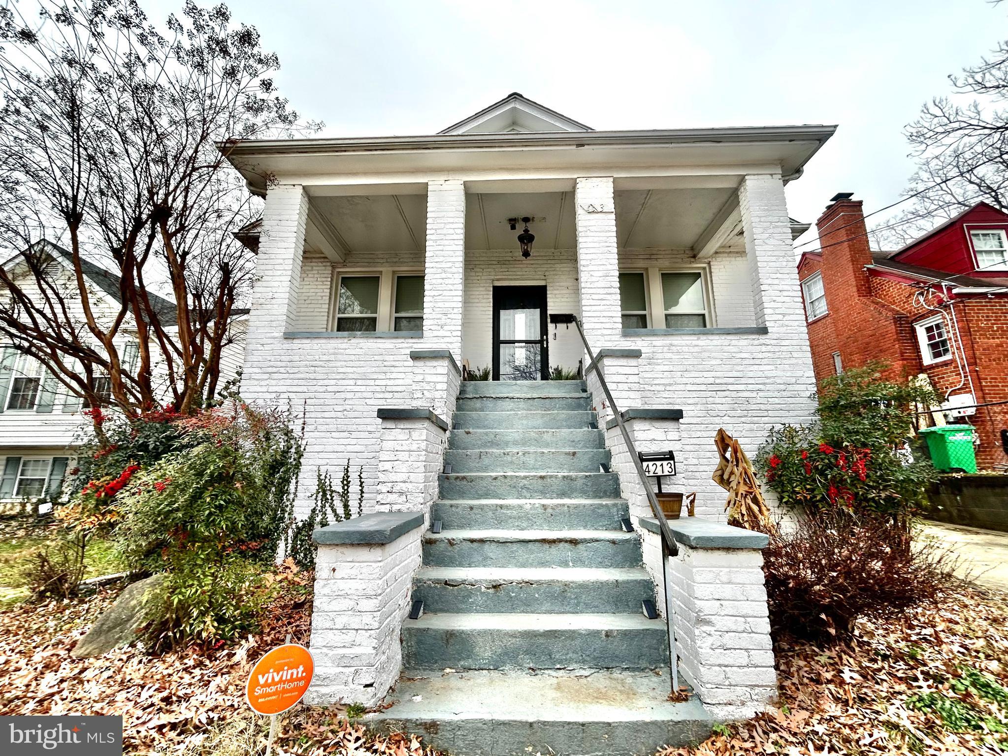 BRADBURY HEIGHTS - Residential