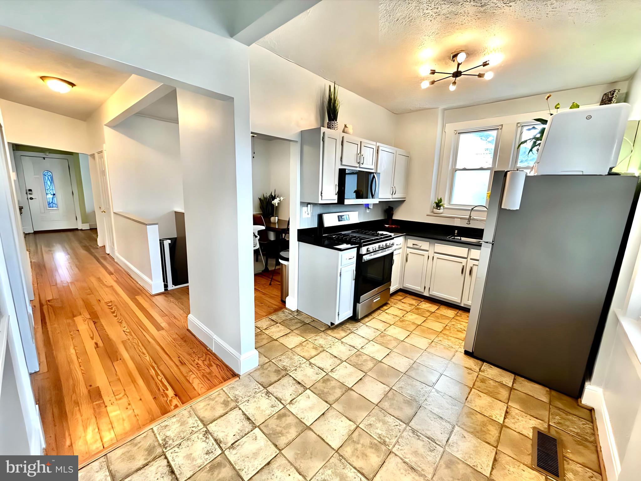 BRADBURY HEIGHTS - Residential