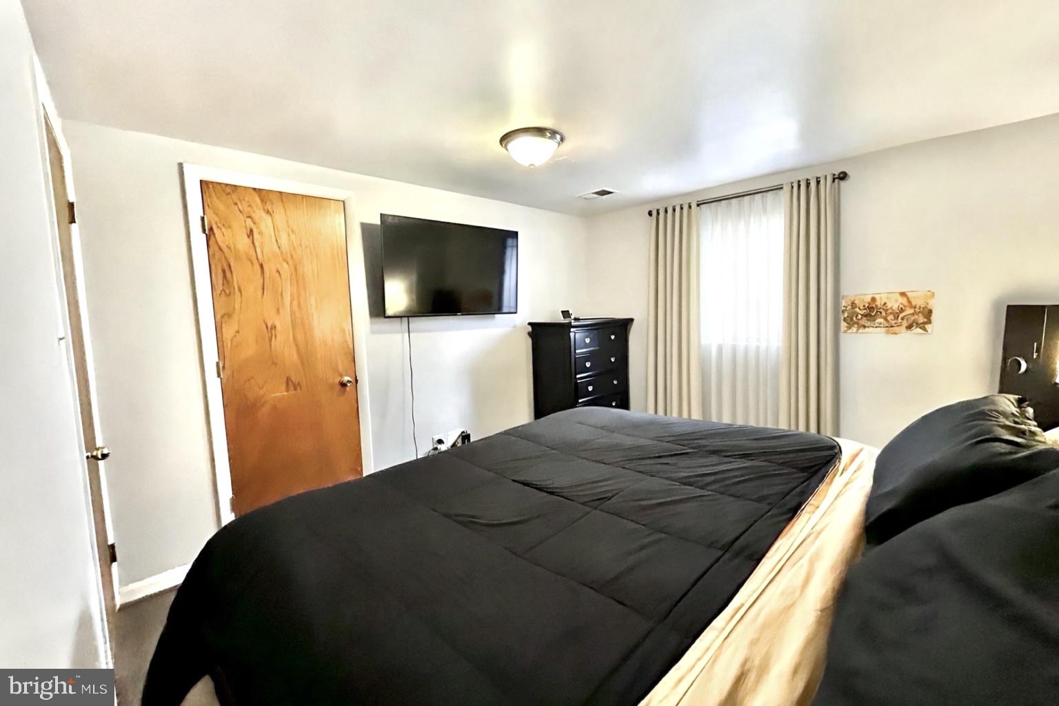 BRADBURY HEIGHTS - Residential