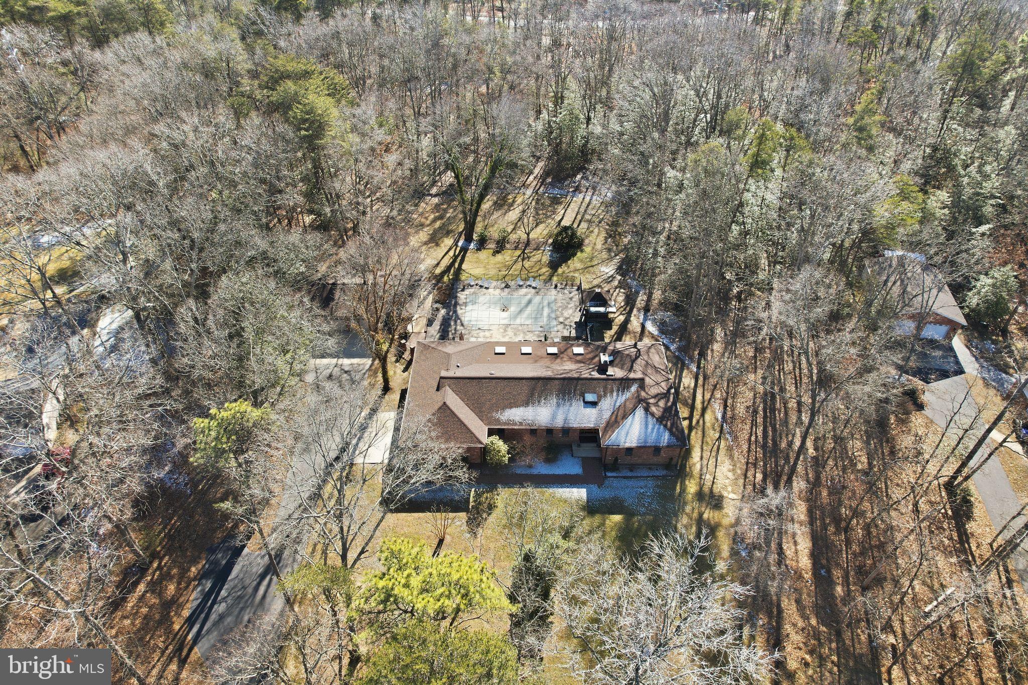 CLEVELAND PARK ESTATES - Residential