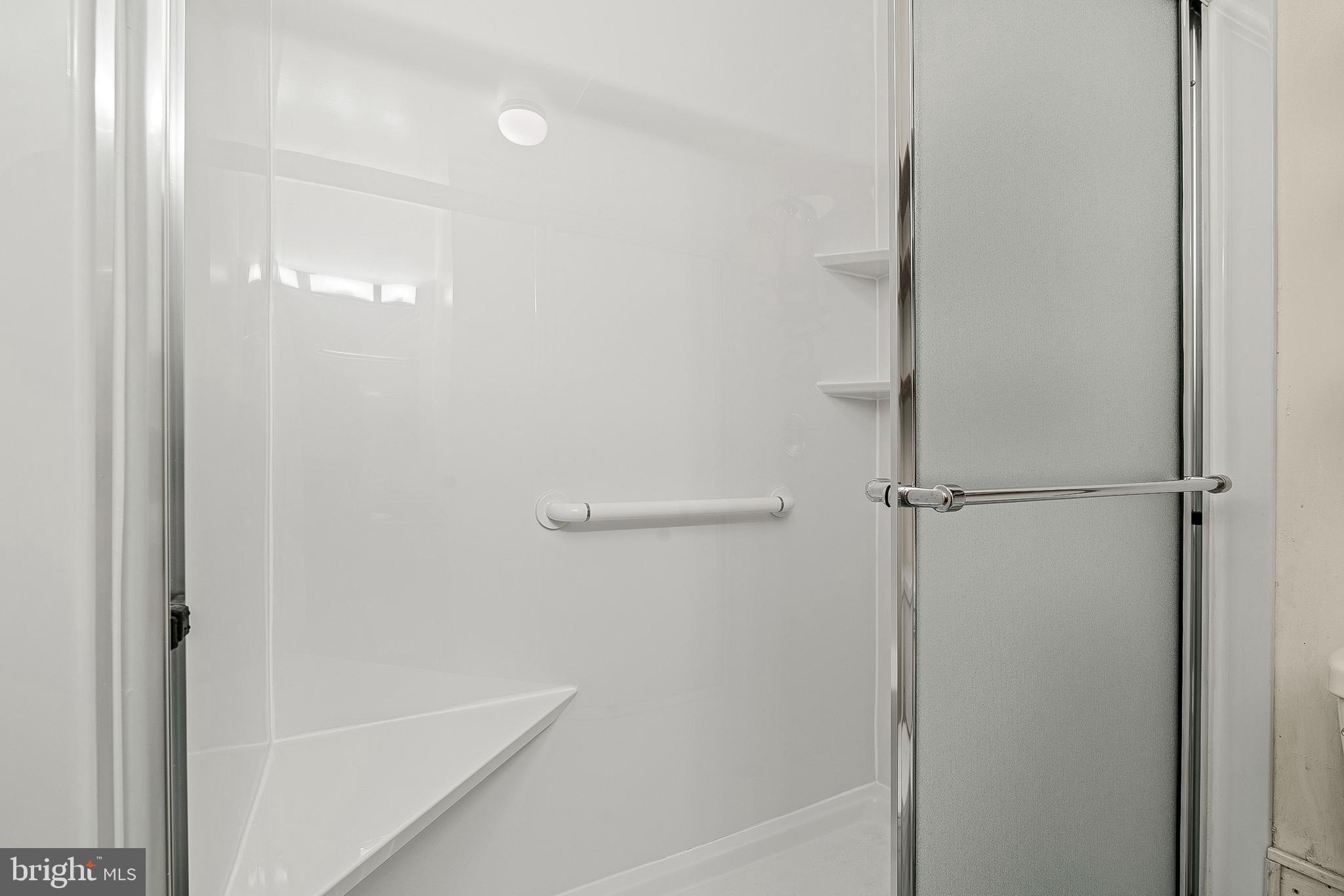 LEWIS HILLS - Residential