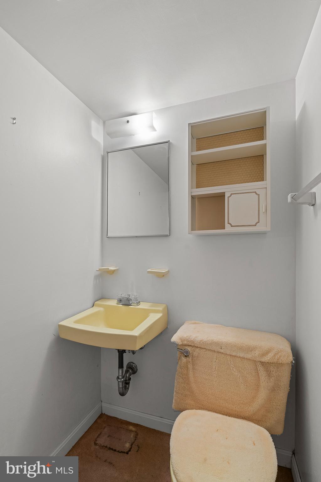 LEWIS HILLS - Residential