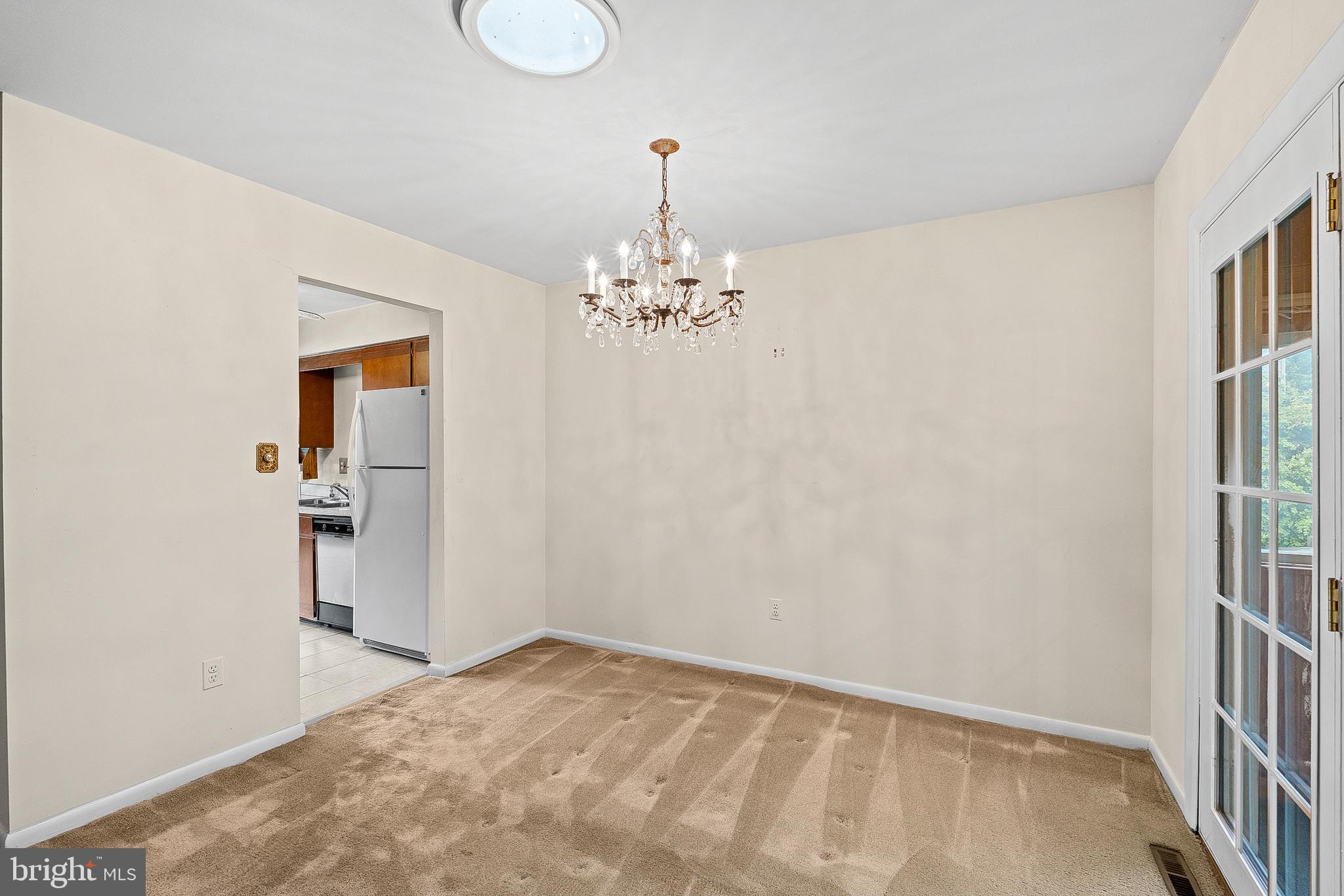 LEWIS HILLS - Residential