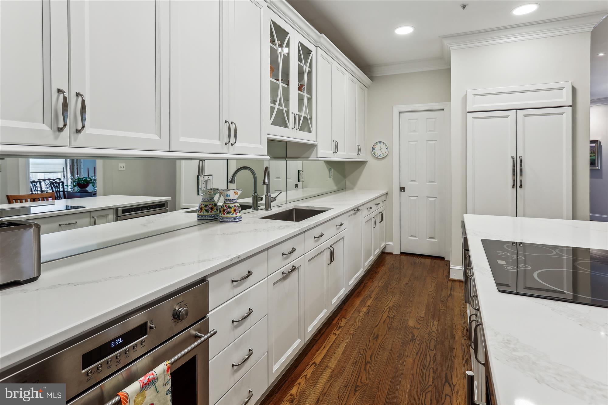 THE CLOISTERS AT CHARLES - Residential