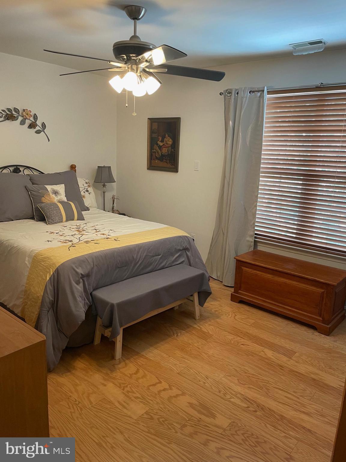 PLEASANT HILLS - Residential