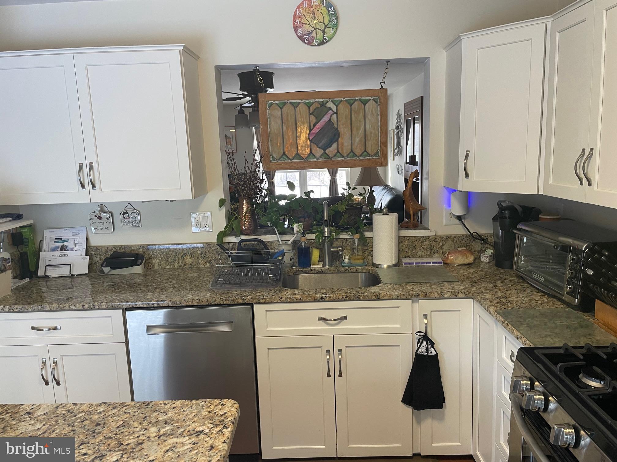 PLEASANT HILLS - Residential