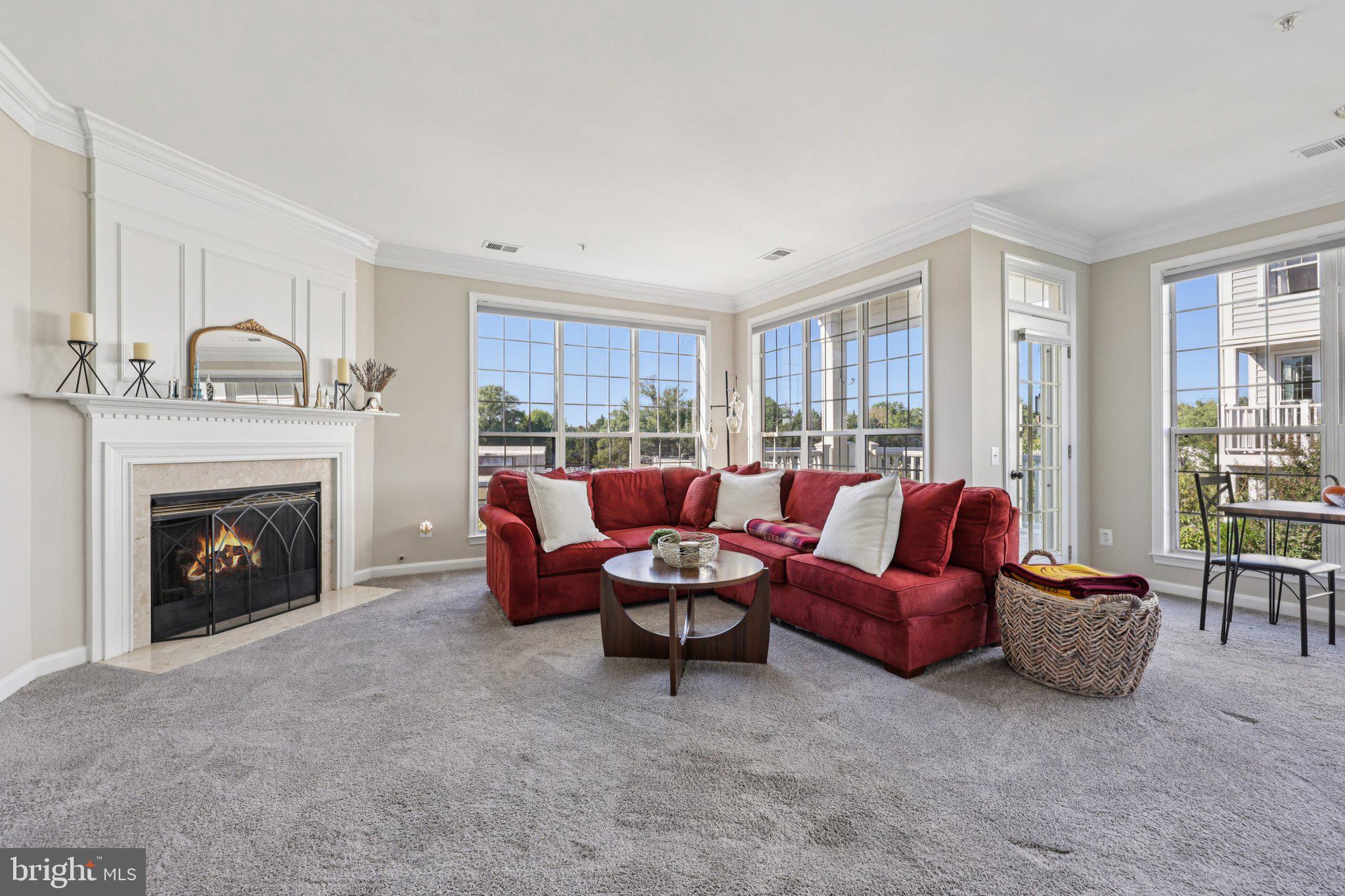 1735 W BRADDOCK PLACE 302