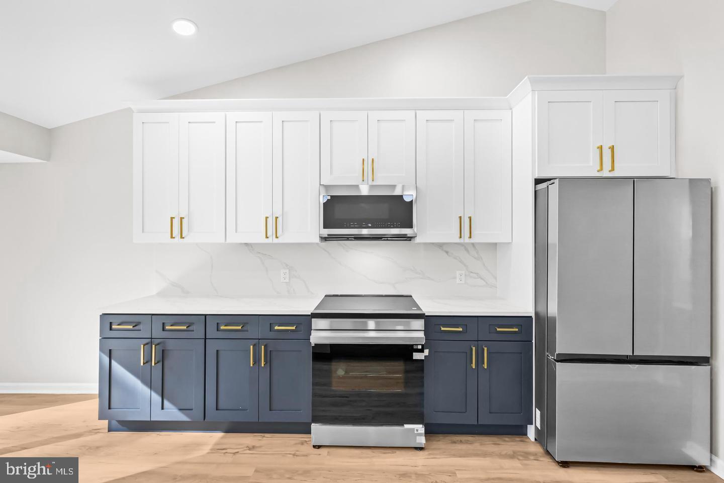 CEDAR CREST - Residential Lease