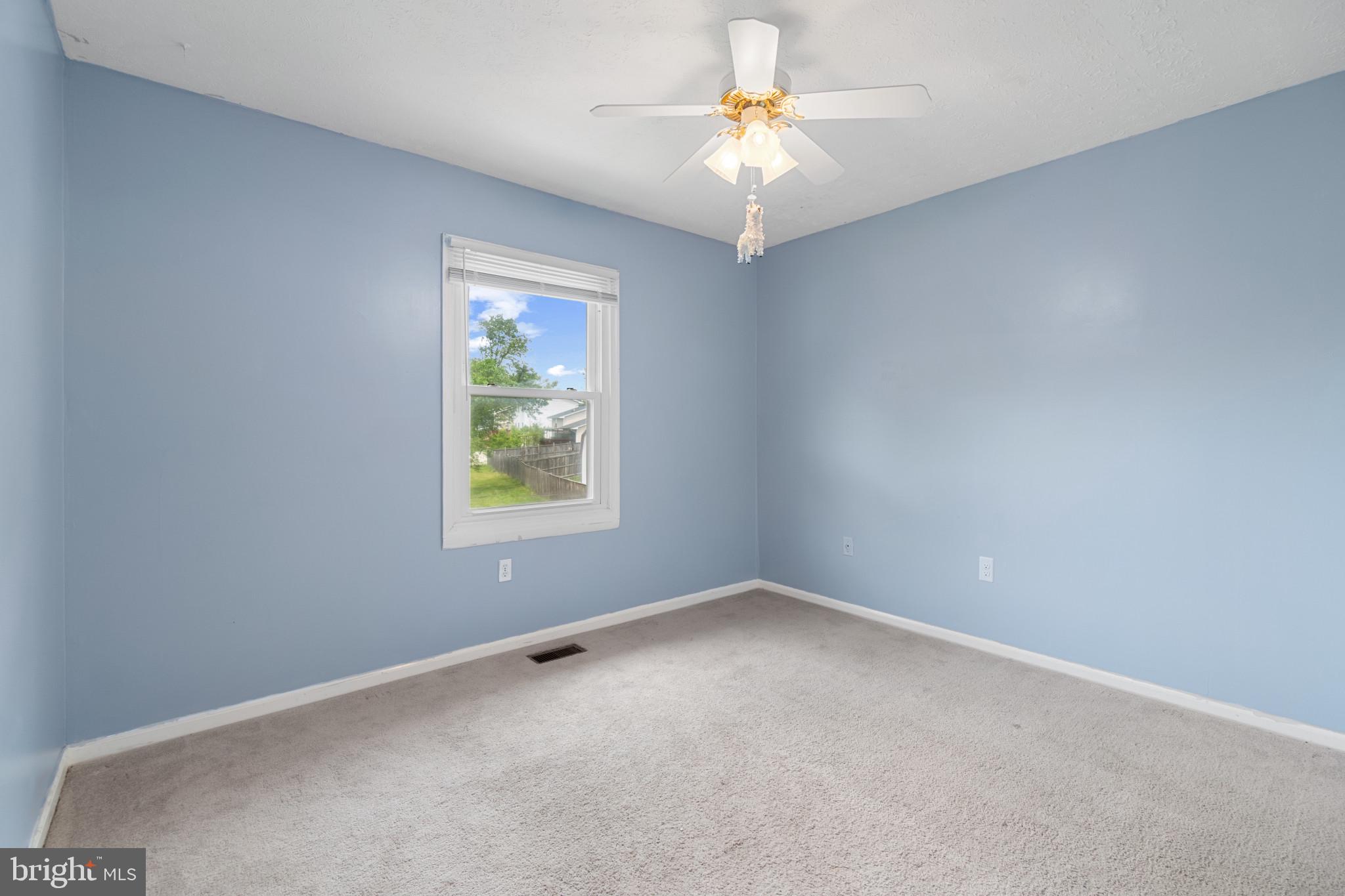 THE PROVINCES - Residential