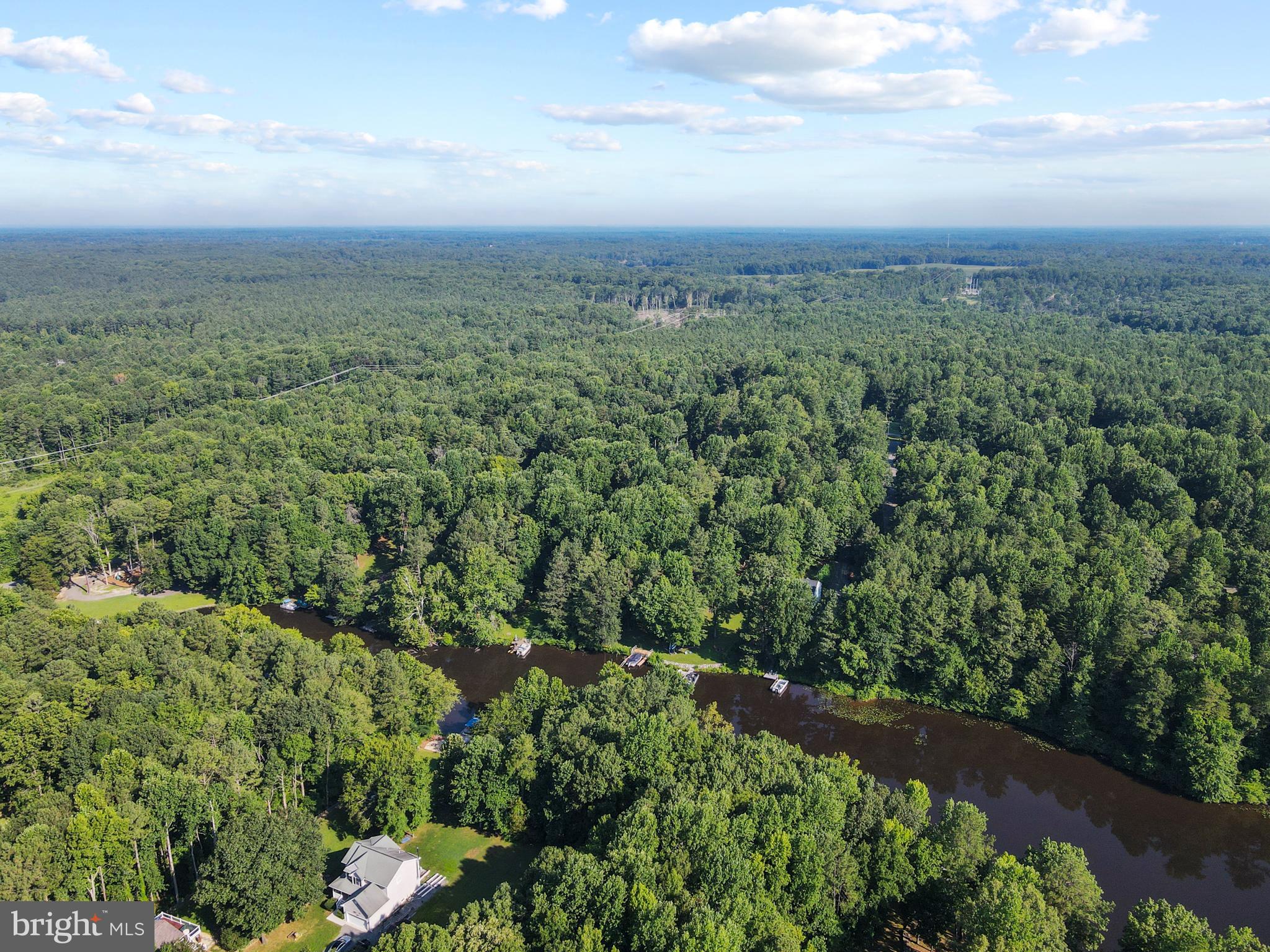 LAKE CAROLINE - Residential