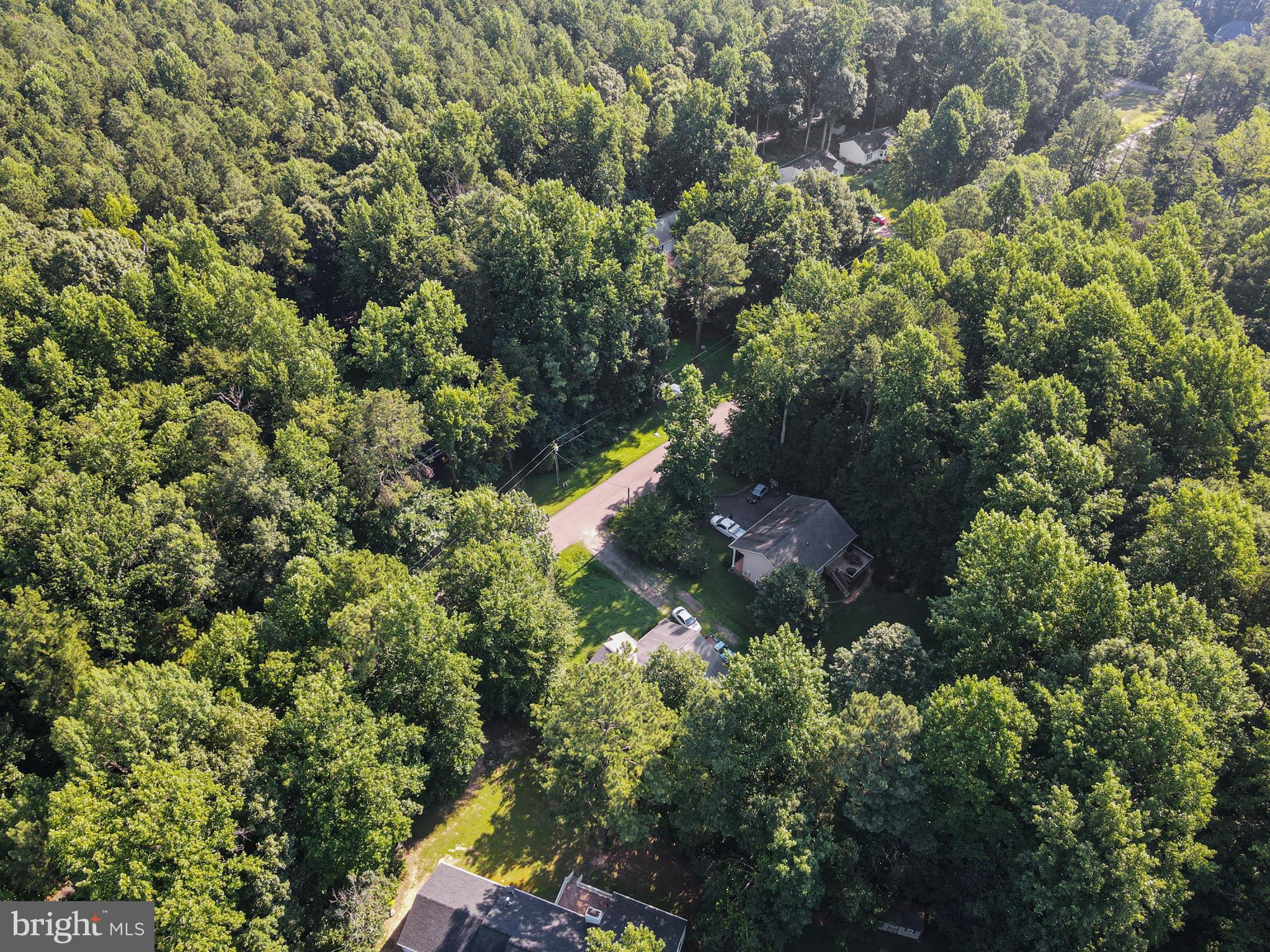 LAKE CAROLINE - Residential