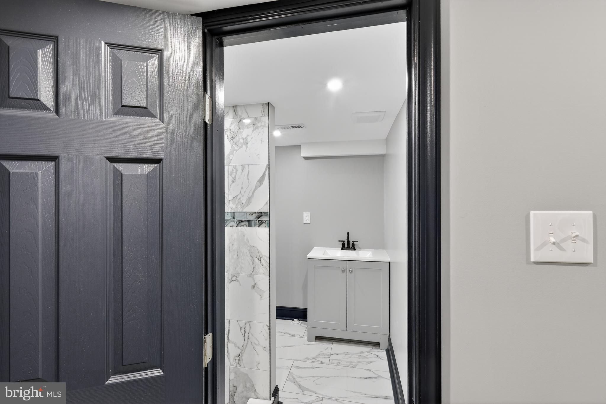 WAVERLY - Residential