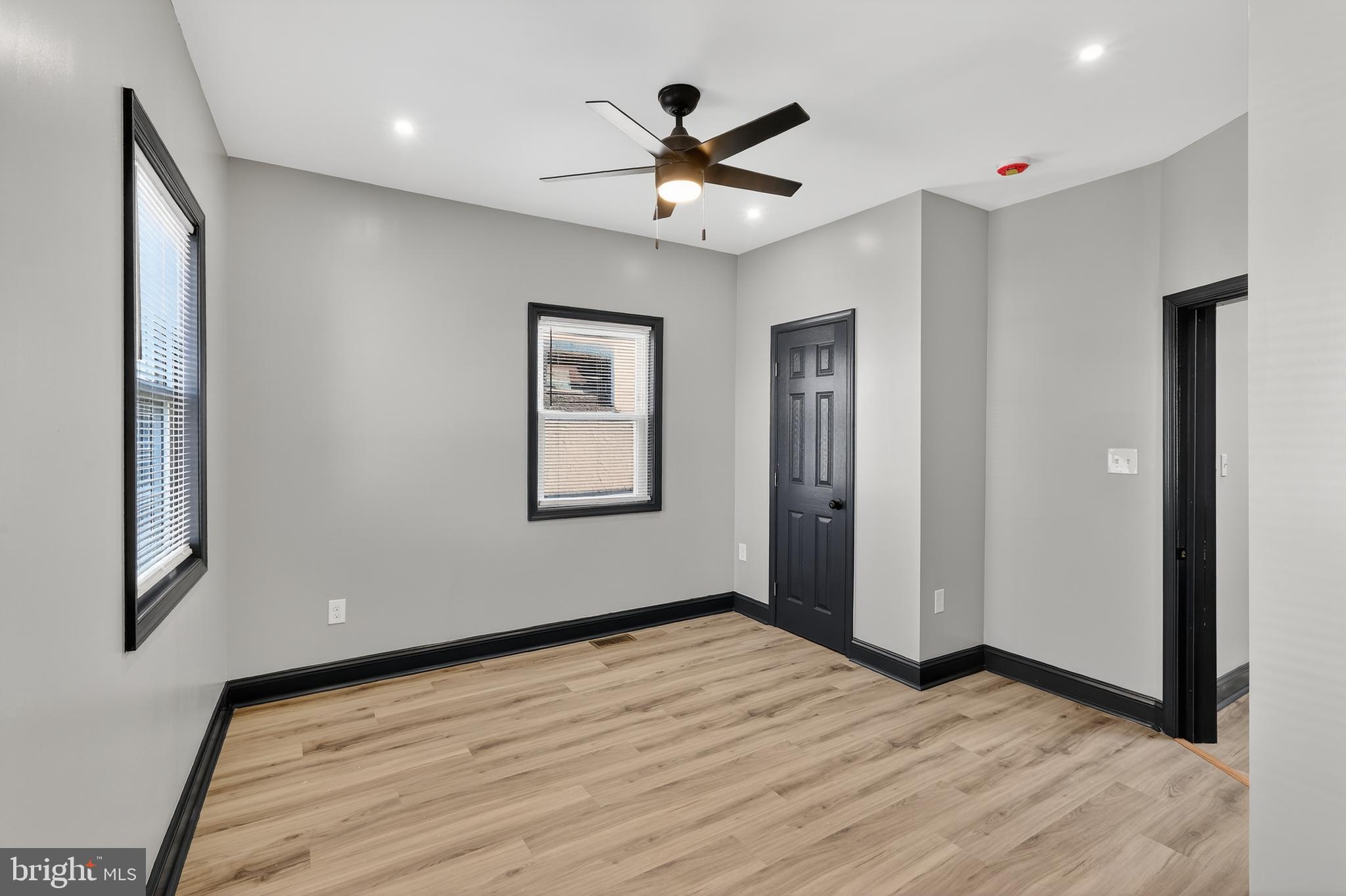 WAVERLY - Residential