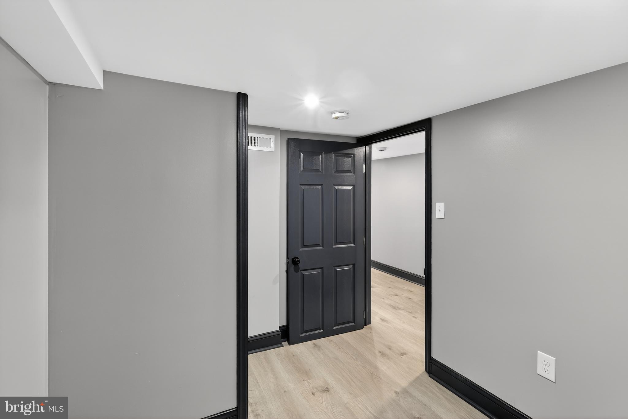 WAVERLY - Residential