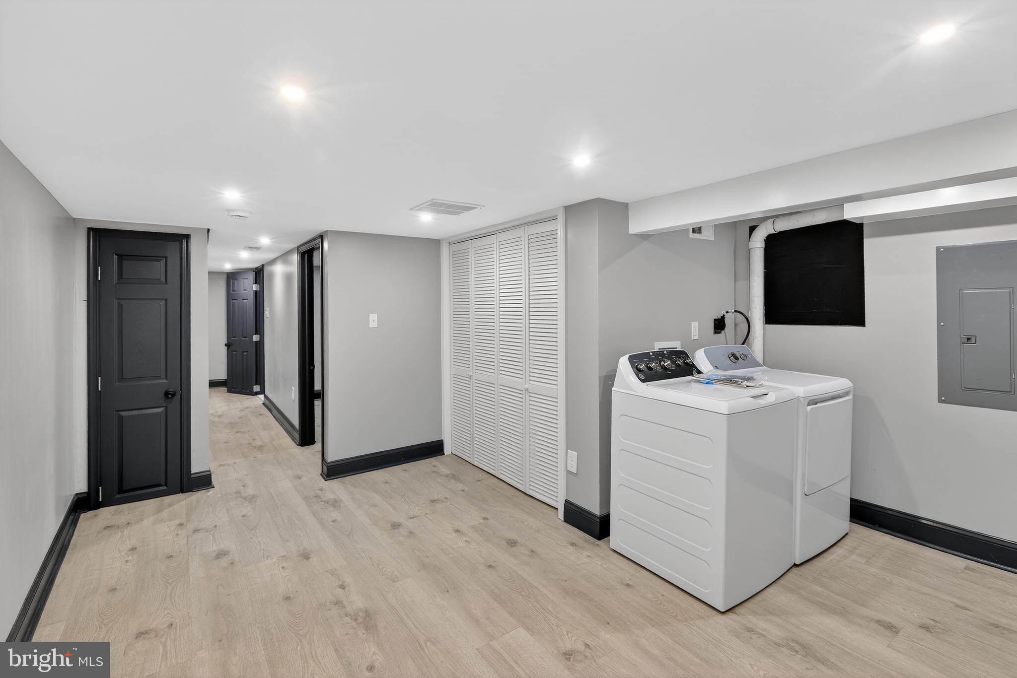 WAVERLY - Residential