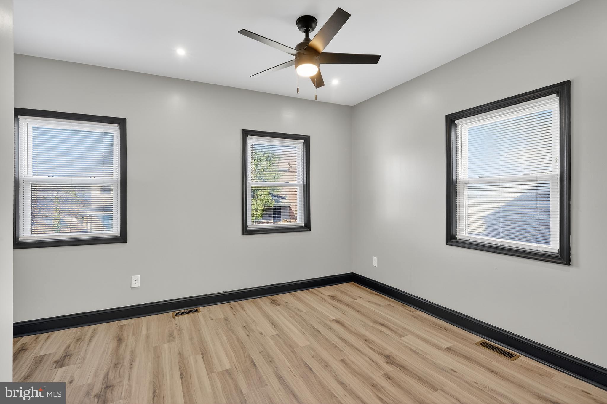 WAVERLY - Residential