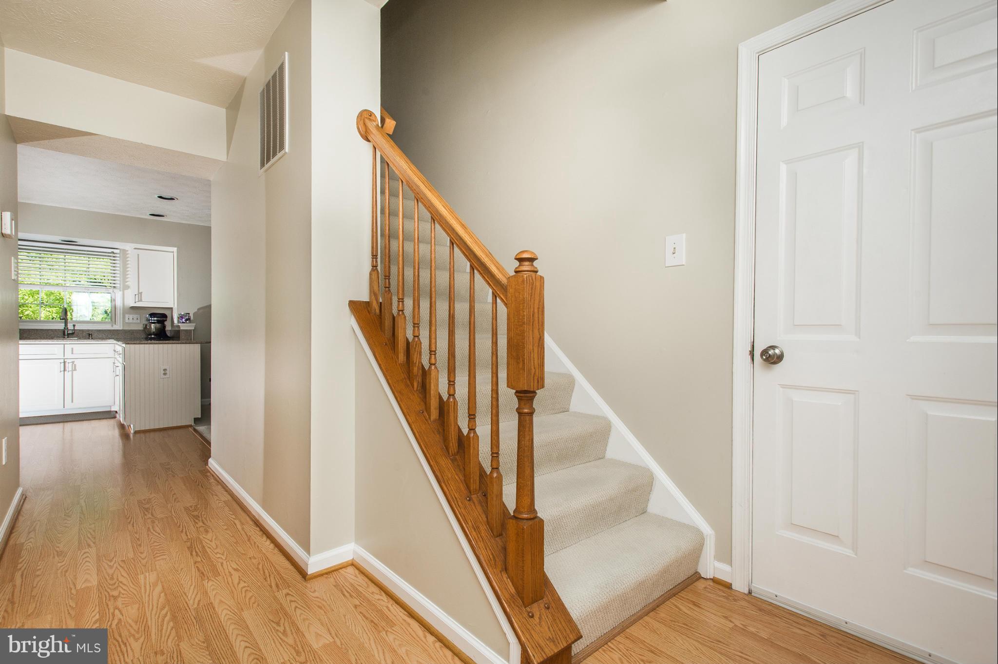 SARAWOODS - Residential