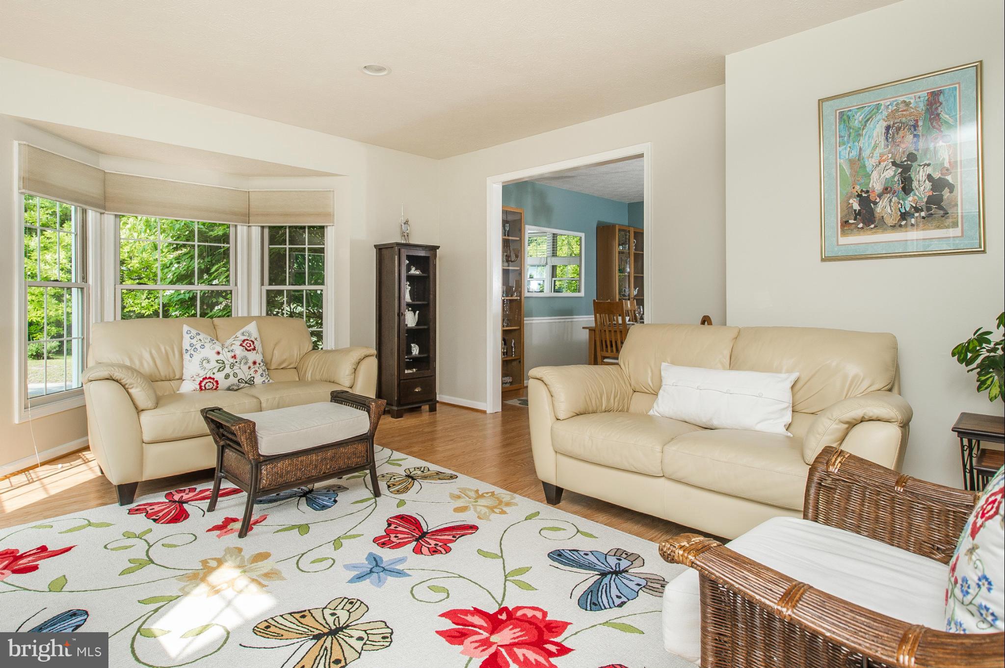 SARAWOODS - Residential