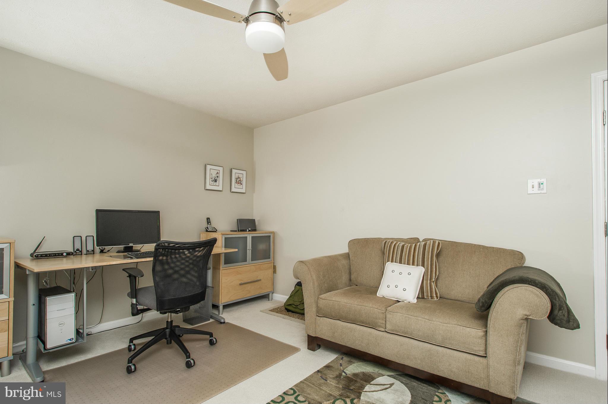 SARAWOODS - Residential