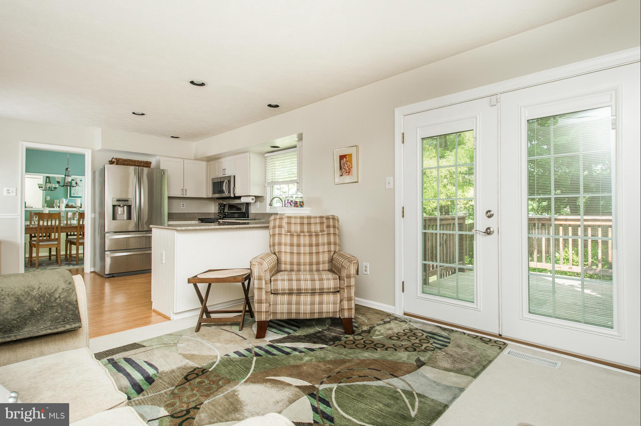 SARAWOODS - Residential