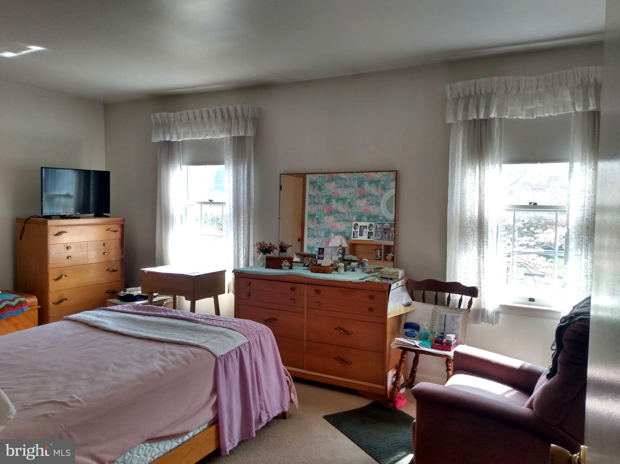 COLDBROOK MEADOWS - Residential