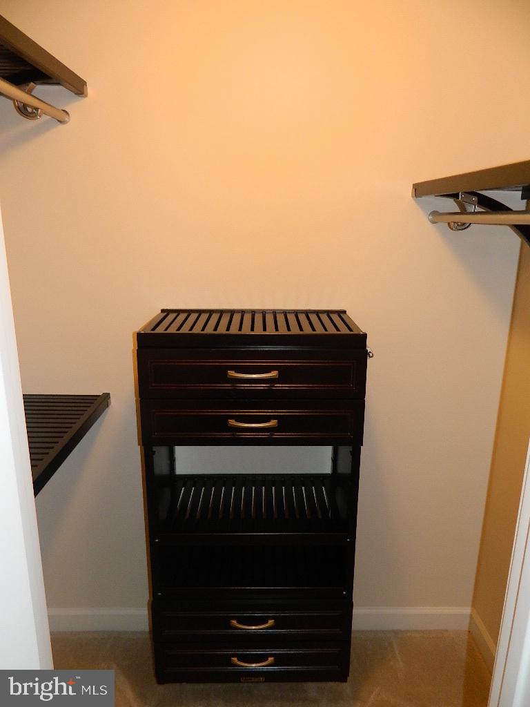 PARKSIDE - Residential Lease