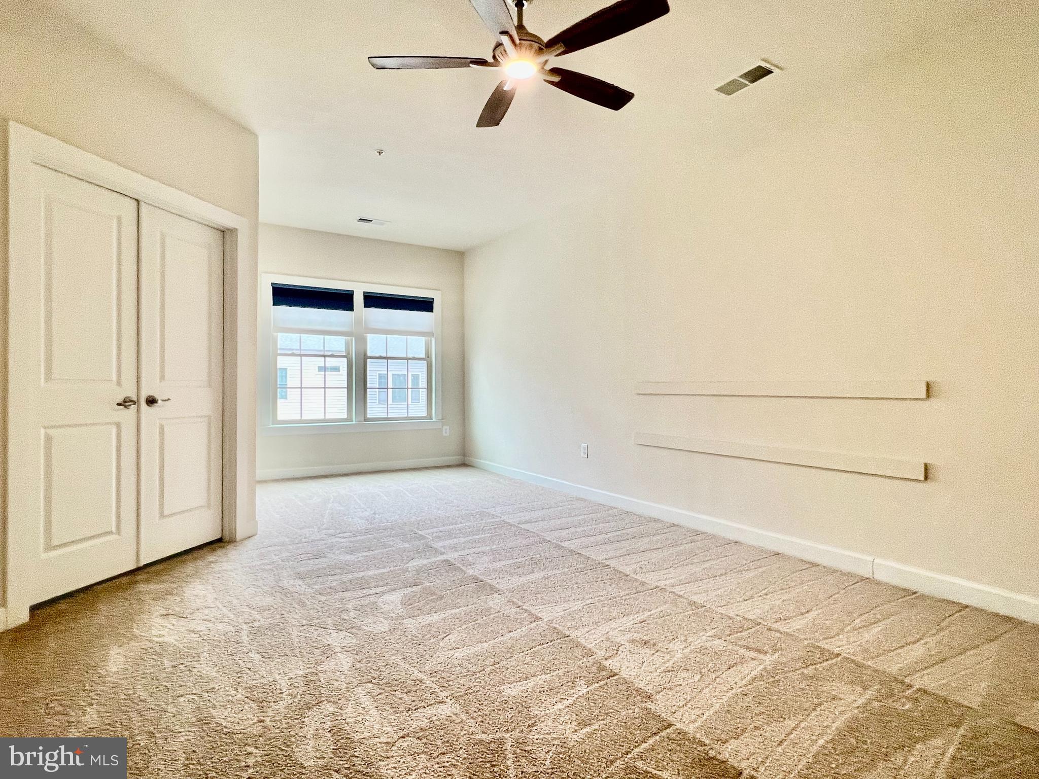 PARKSIDE - Residential Lease