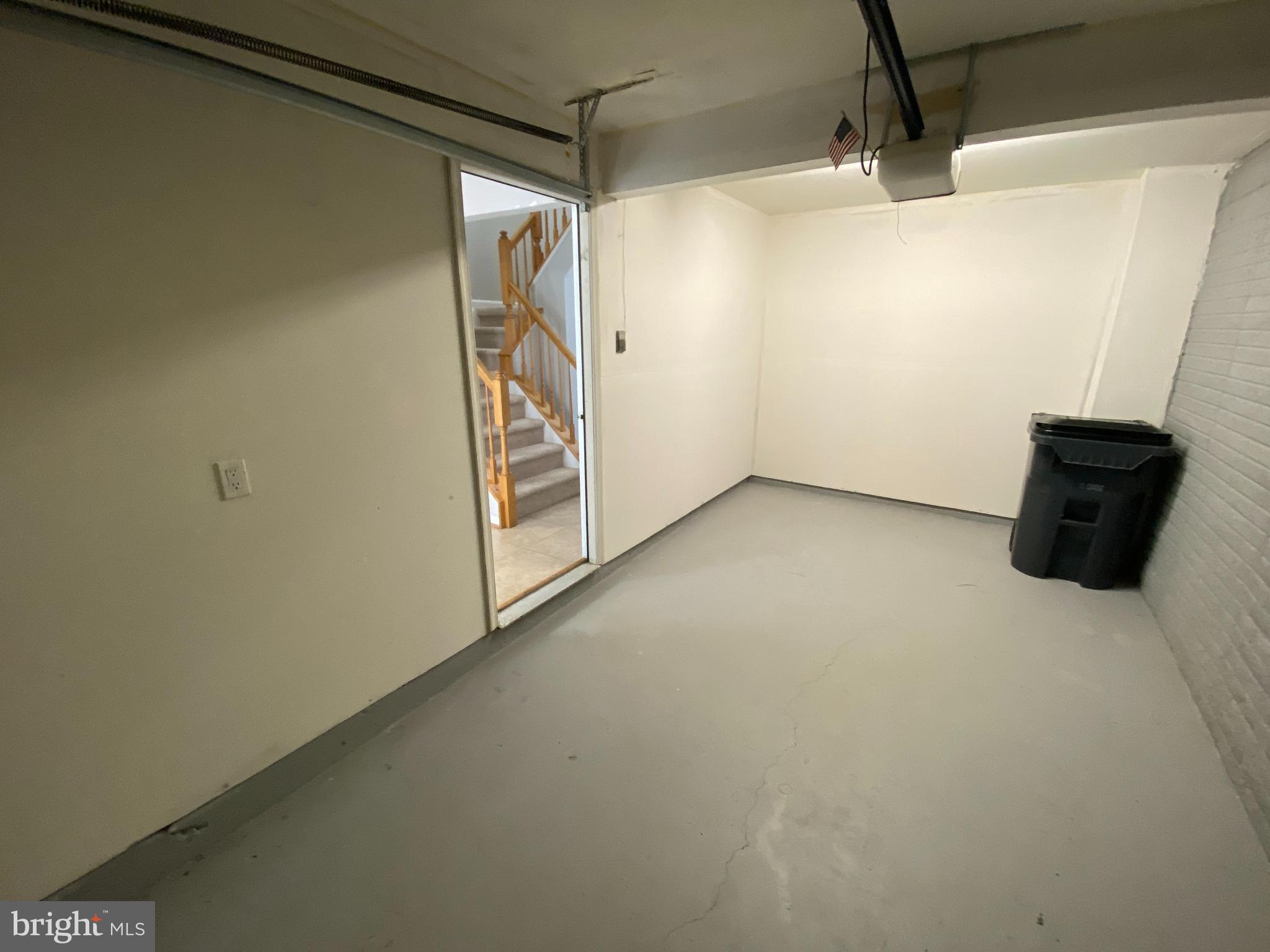 GERMANNA POINT - Residential Lease