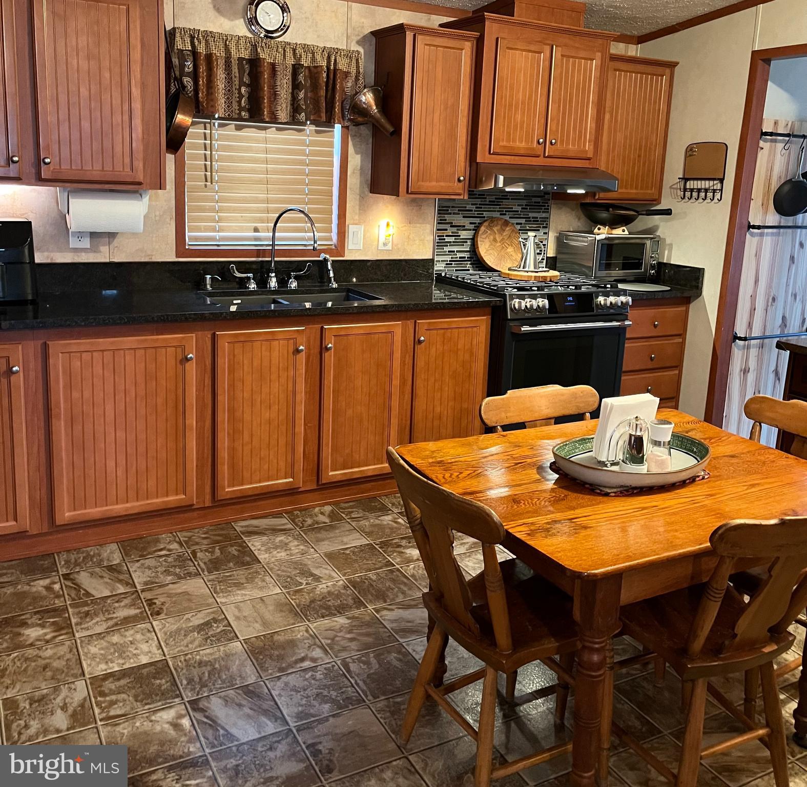 REGENCY WOODS NORTH - Residential