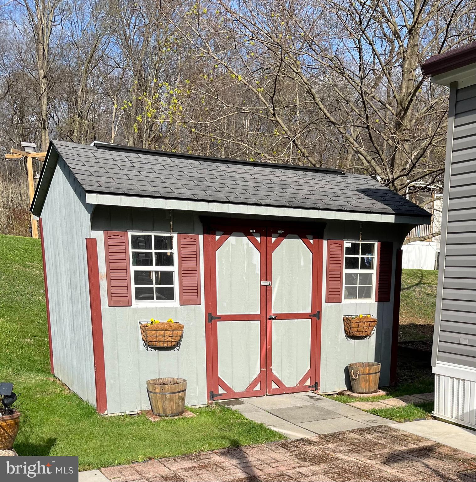 REGENCY WOODS NORTH - Residential