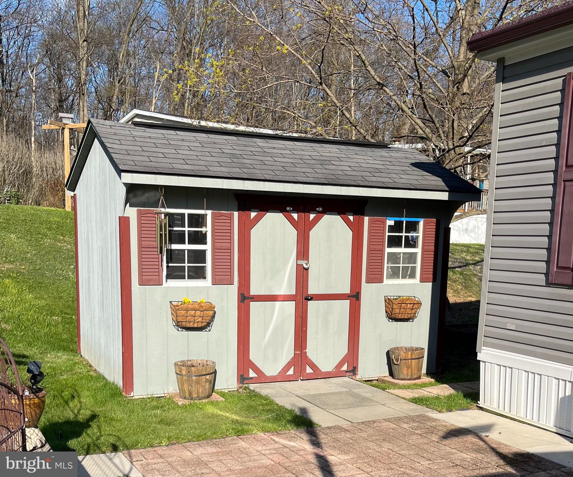 REGENCY WOODS NORTH - Residential