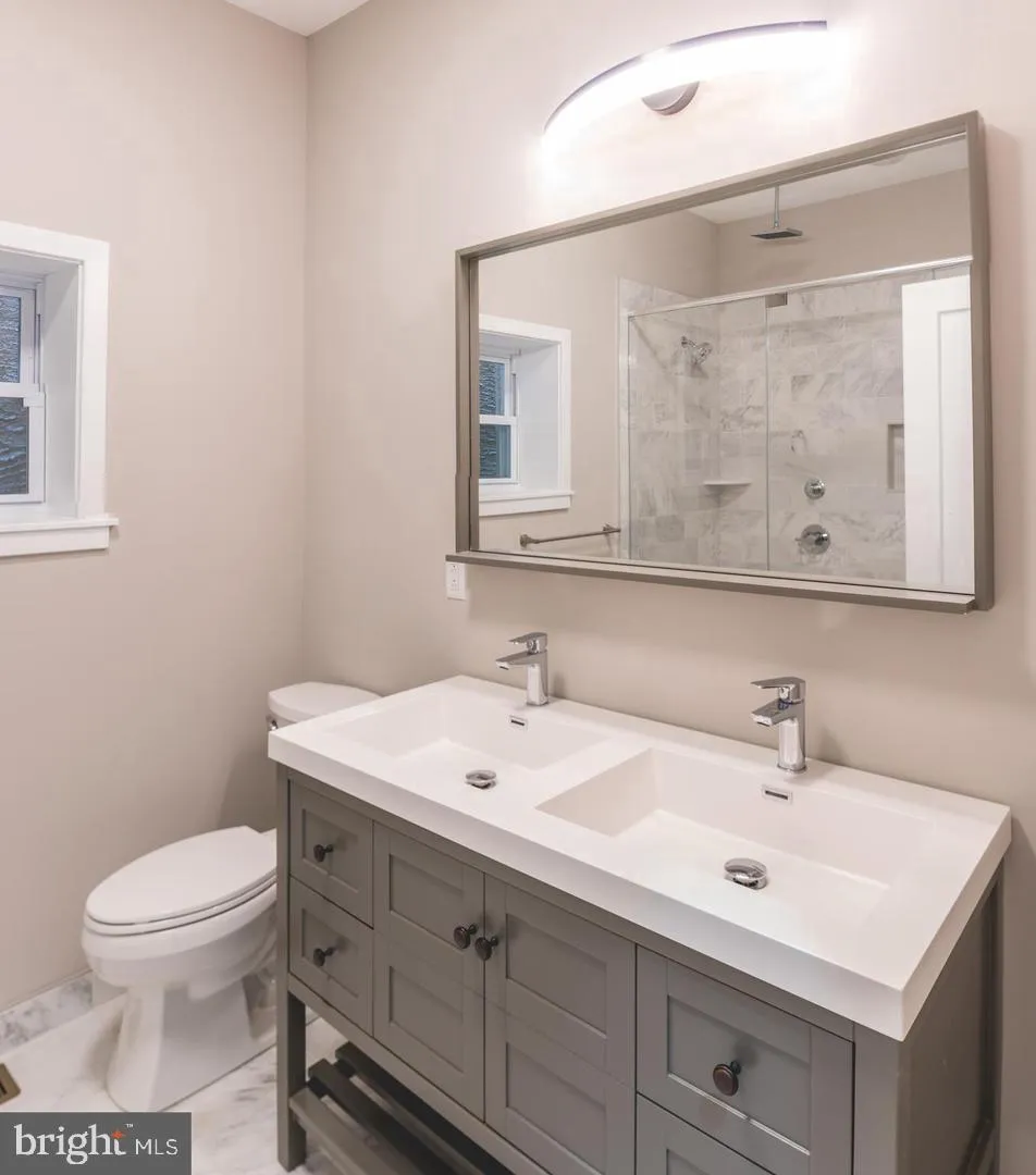 Philadelphia, Pennsylvania 19130, United States, 2 Bedrooms Bedrooms, ,2 BathroomsBathrooms,Residential,Active,106759