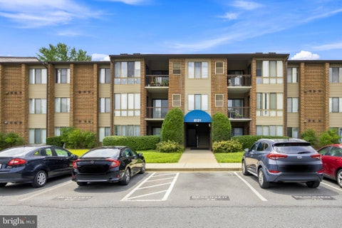 Photo of 8121 Needwood Road #T102, DERWOOD, MD 20855 (MLS # MDMC2246760)