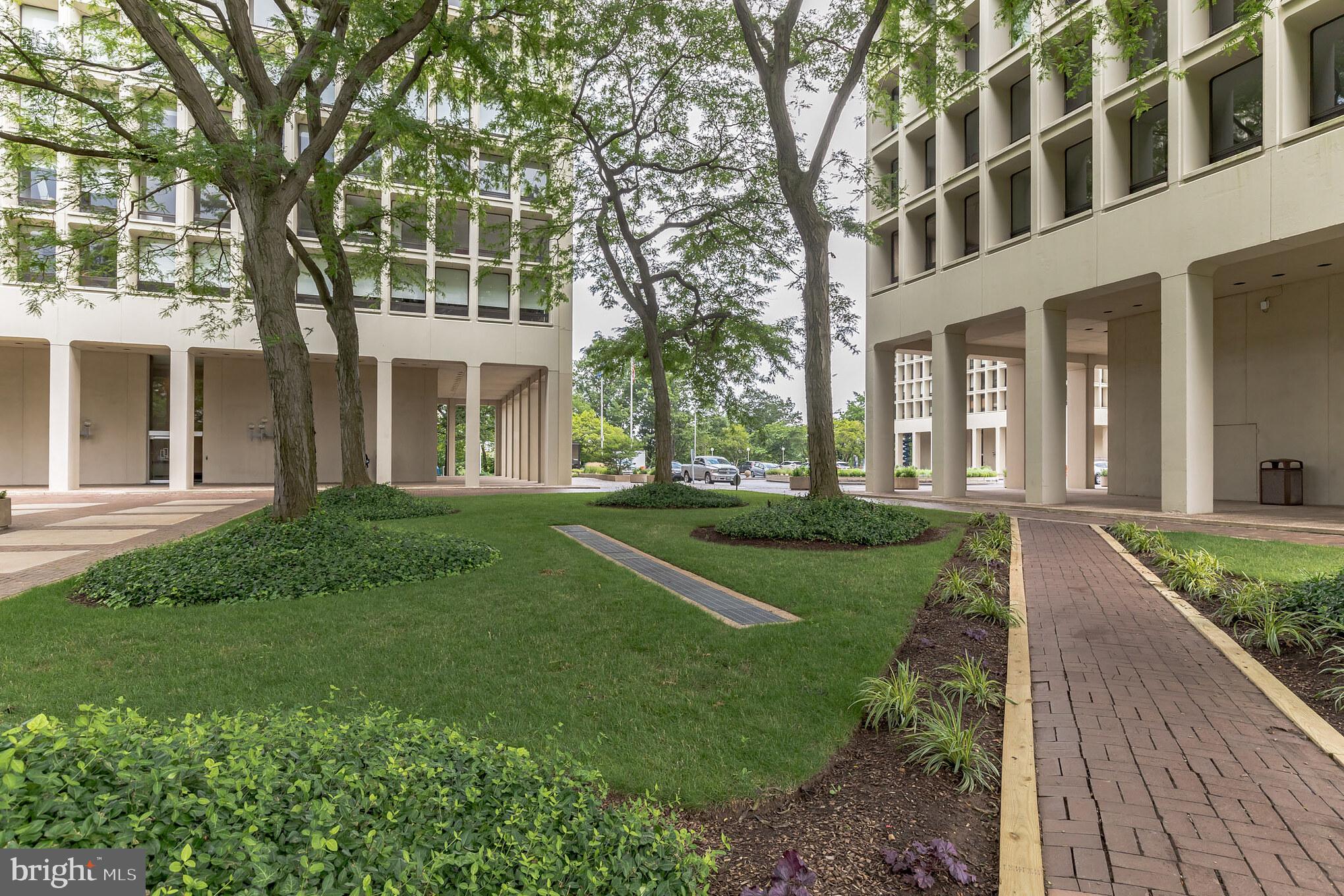 SOCIETY HILL - Residential