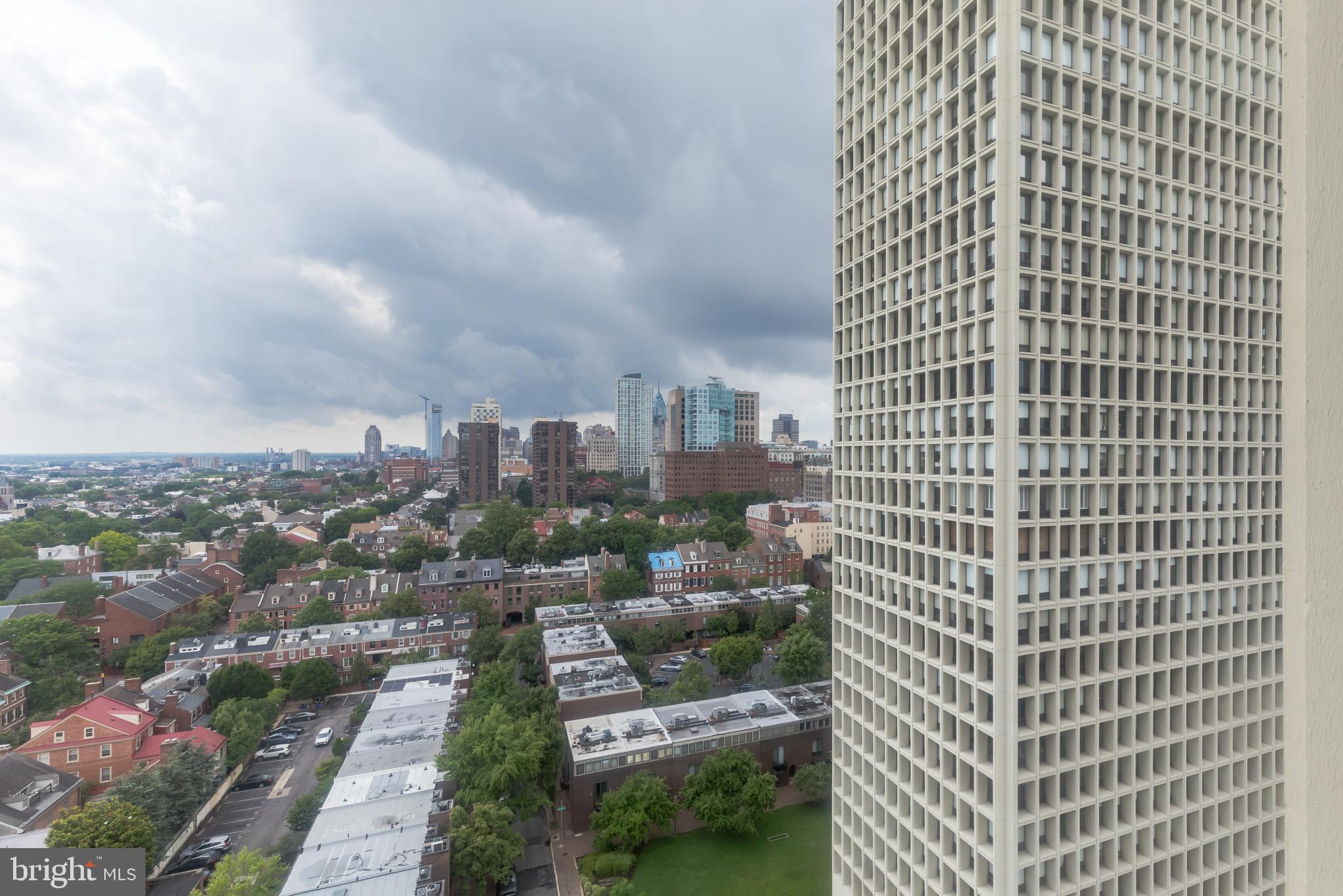 SOCIETY HILL - Residential